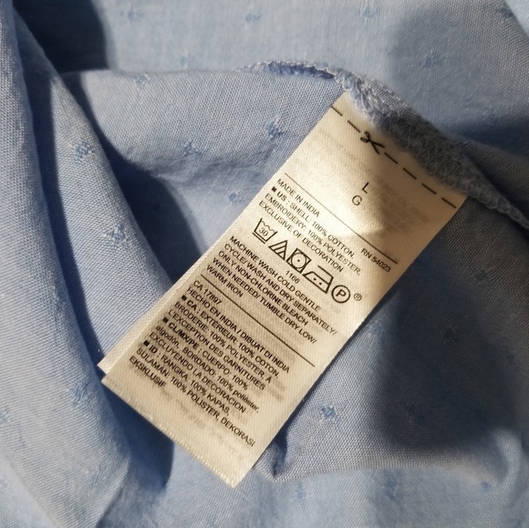 NWT OFF SHOULDER TOP Embroidered - Picture 3 of 6